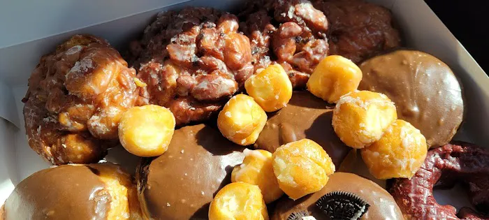 Dev's Donuts Picture 6