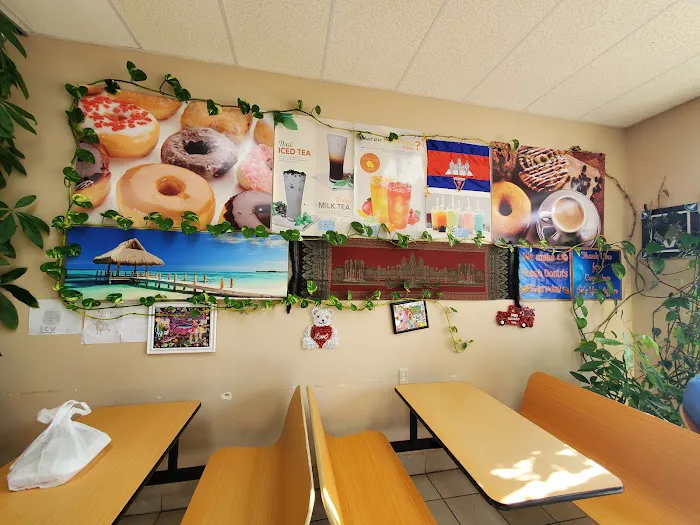 Dev's Donuts Picture 9