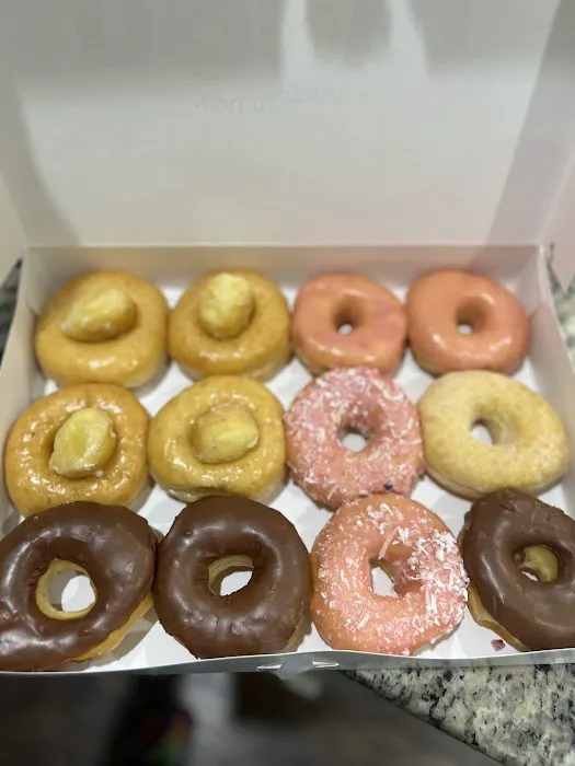Douglas Donuts in Hiram Picture 5
