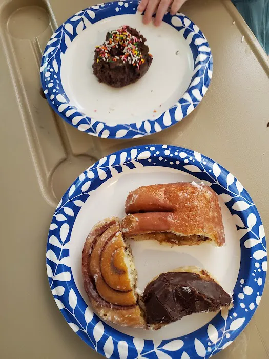 Douglas Donuts in Hiram Picture 9