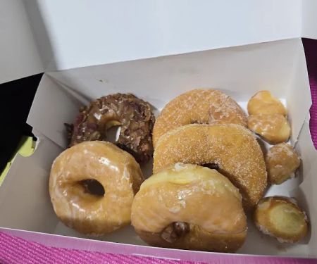 Ray's Donut Shop