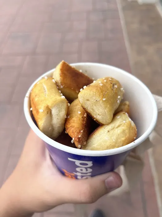 Auntie Anne's Picture 9