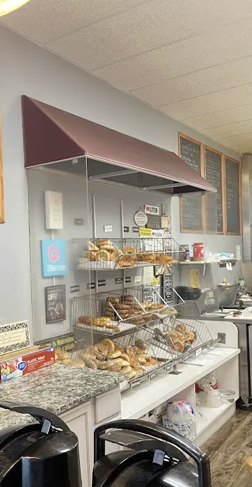 Bagels & Deli Picture 1