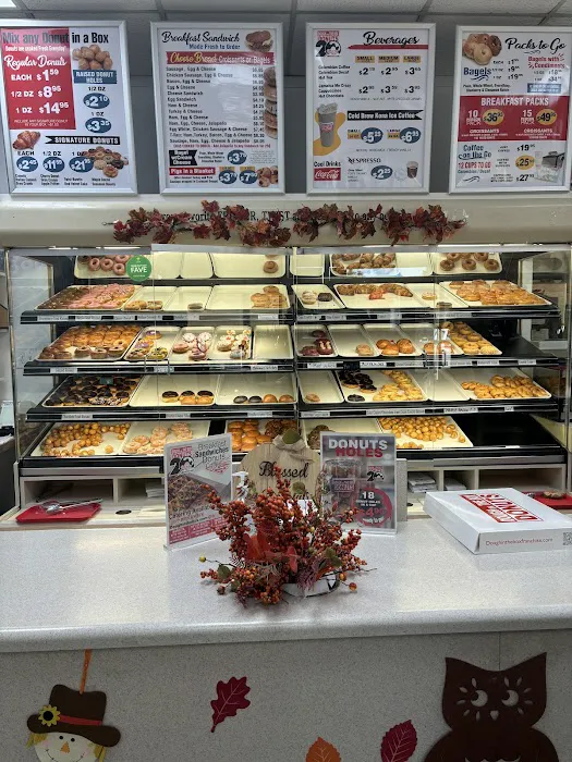 Dough In The Box DONUTS - Marietta Picture 3