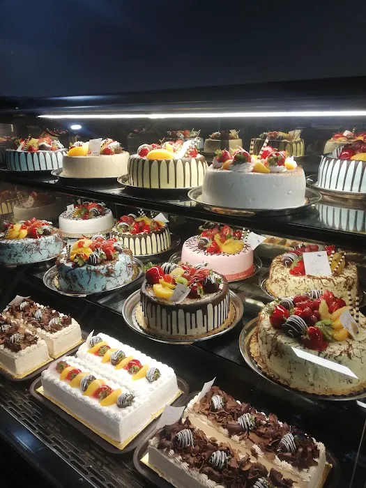 Christians Bakery Picture 10