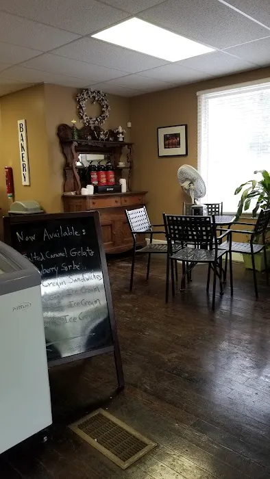 Nola's Bakery LLC Picture 8