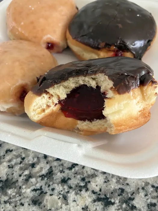 Daylight Donuts Cartersville GA Picture 7