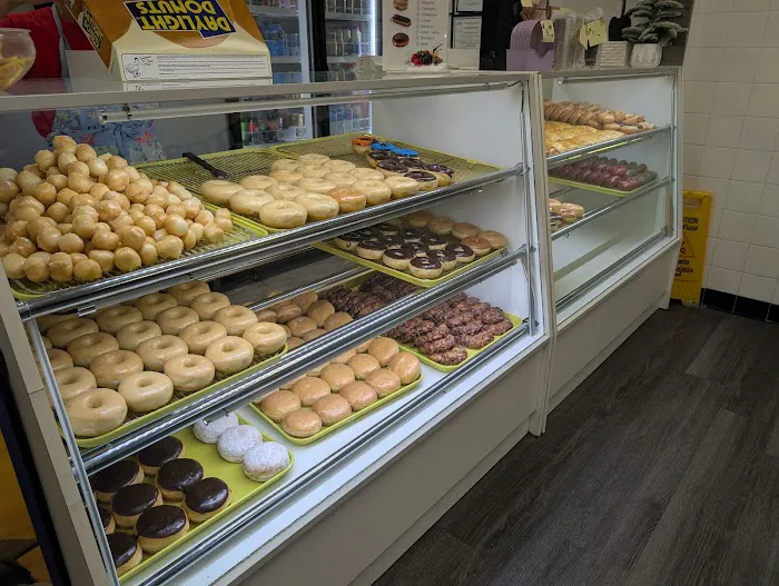 Daylight Donuts Cartersville GA Picture 10