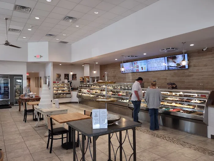 Alpine Bakery & Pizzeria | Woodstock Picture 10