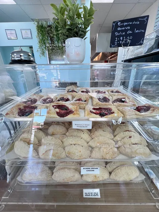 Cielo Dulce Bakery & Café Picture 2