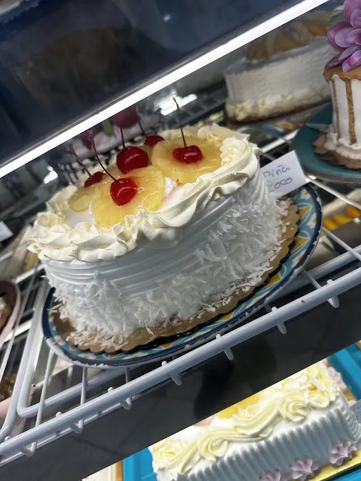La Suprema Bakery Picture 6