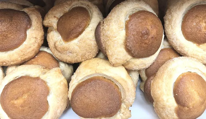 Leche y Miel Bakeries Picture 5
