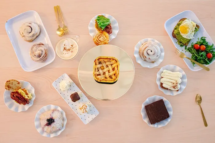 Sweet Living Bakery Picture 7