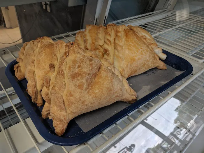 La Luna Bakery Panaderia Picture 7