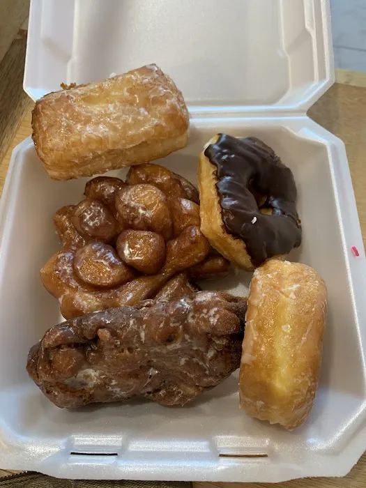 Giggle Monsters Craft Donuts Mill on Etowah Picture 5