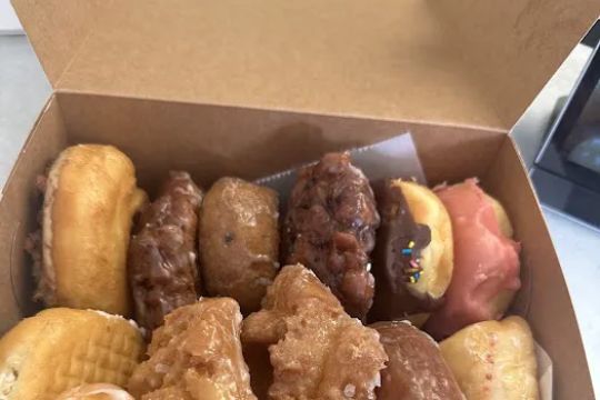 Ray's Donuts