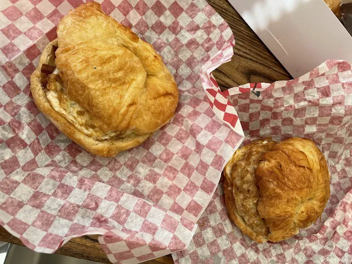 Ray's Donuts Picture 10