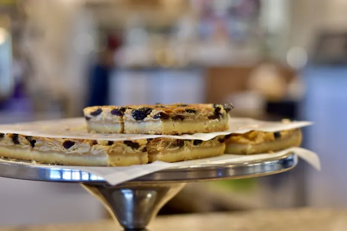 La Suprema Bakery & Panaderia Picture 4