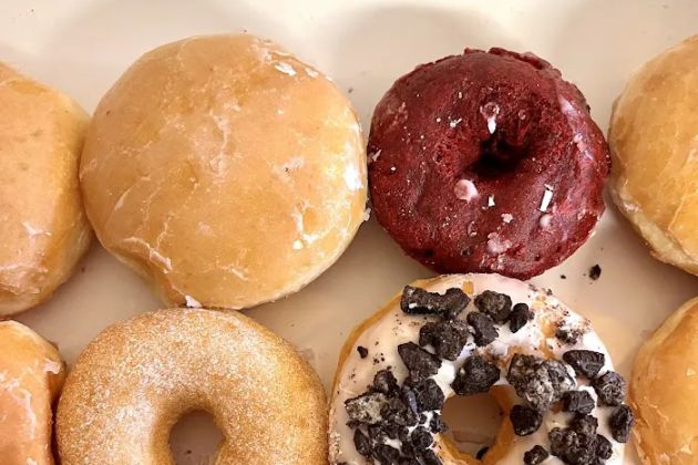 Marietta Donuts (Johnson Ferry Rd, Marietta)