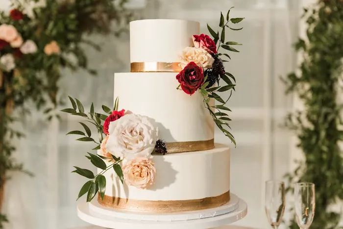 Lush Cakery Picture 1
