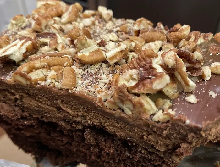 Iced And Topped Bakery Shoppe Picture 10