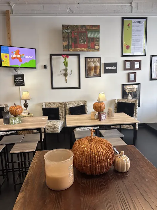 Iced And Topped Bakery Shoppe Picture 3