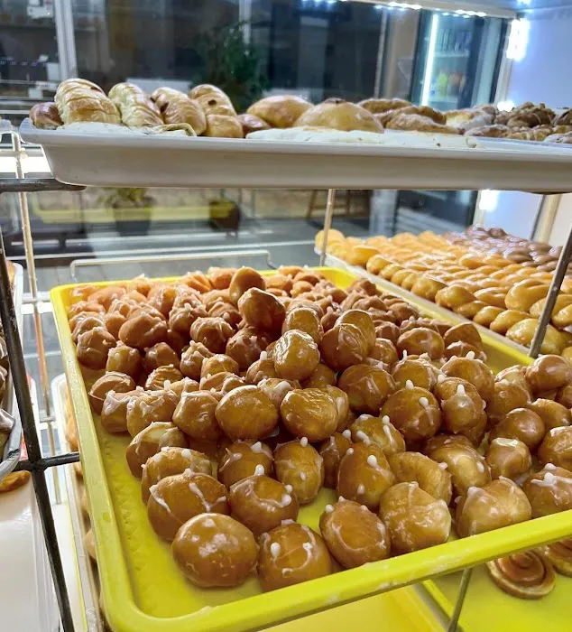 Douglas Donuts Picture 10