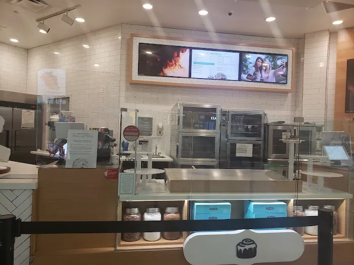 Cinnabon Picture 9