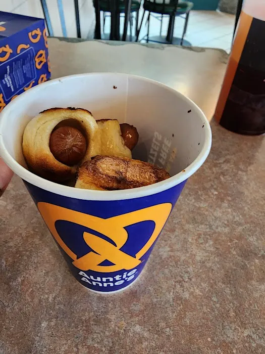 Auntie Anne's Picture 5