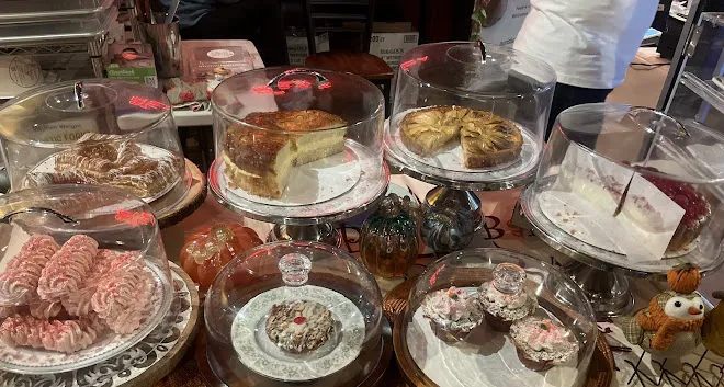 Puri's Bakery Picture 8