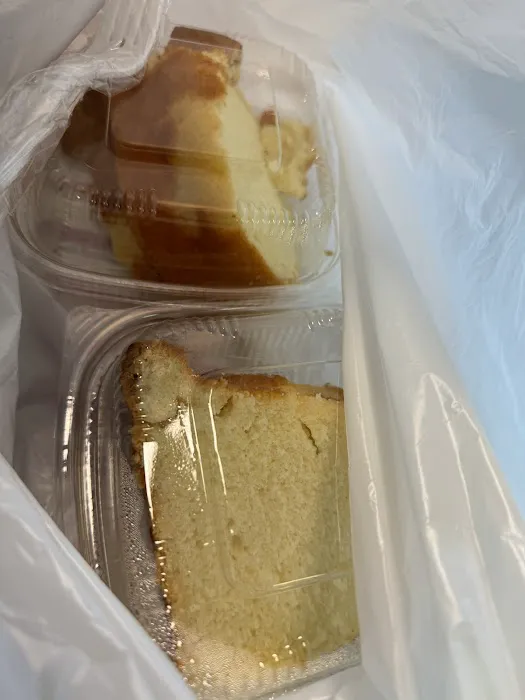 Jewel's Treats & More Picture 10