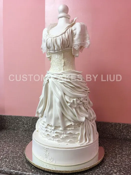 Custom Cakes by Liud Picture 1