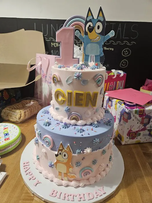 Custom Cakes by Liud Picture 9