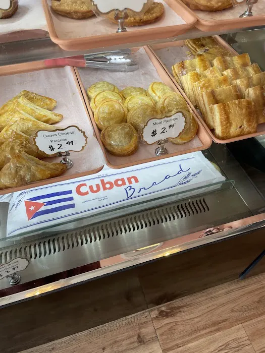 Cuban Bakery & Cafe Picture 3