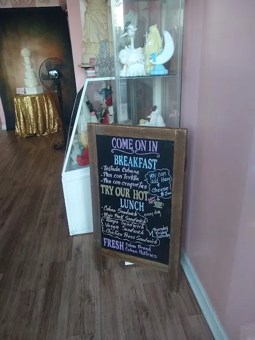 Cuban Bakery & Cafe Picture 6