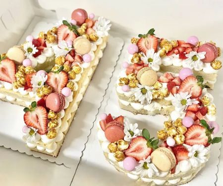 Cakes by Anna