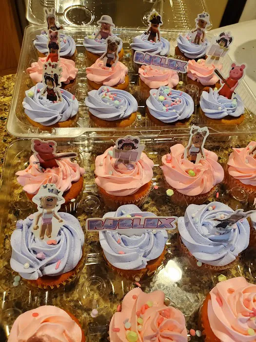 B B Cakes & Sweets LLC Picture 10