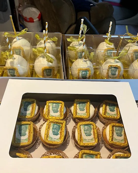 B B Cakes & Sweets LLC Picture 9