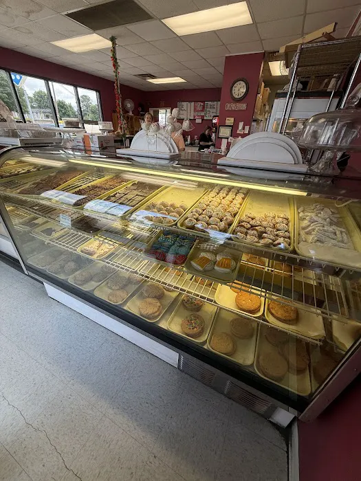 Deb's Bakery & Craft Shop Picture 2