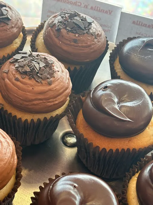 Smallcakes Cupcakery Smyrna Picture 1