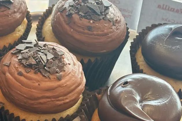 Smallcakes Cupcakery Smyrna