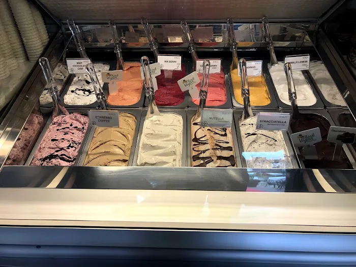 2B Whole Gluten-Free Bakery Picture 7