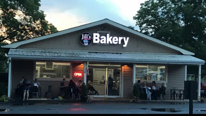 Jill's Cakes & Bakes Picture 2