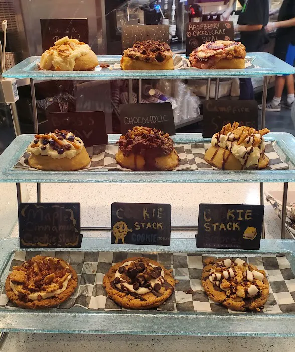 Cinnaholic Picture 6