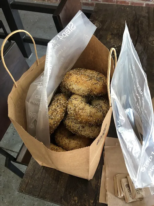 101 Bagel Cafe Picture 10