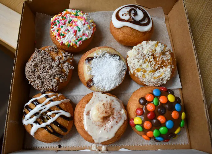Da Vinci's Donuts Picture 1