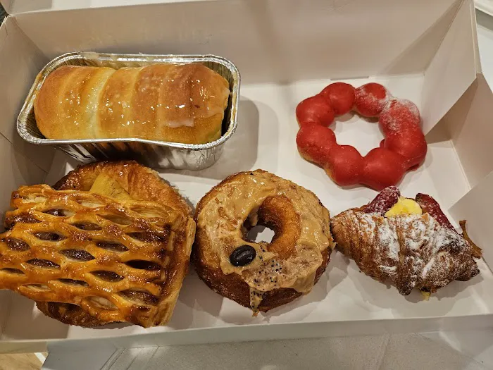 Paris Baguette Picture 2