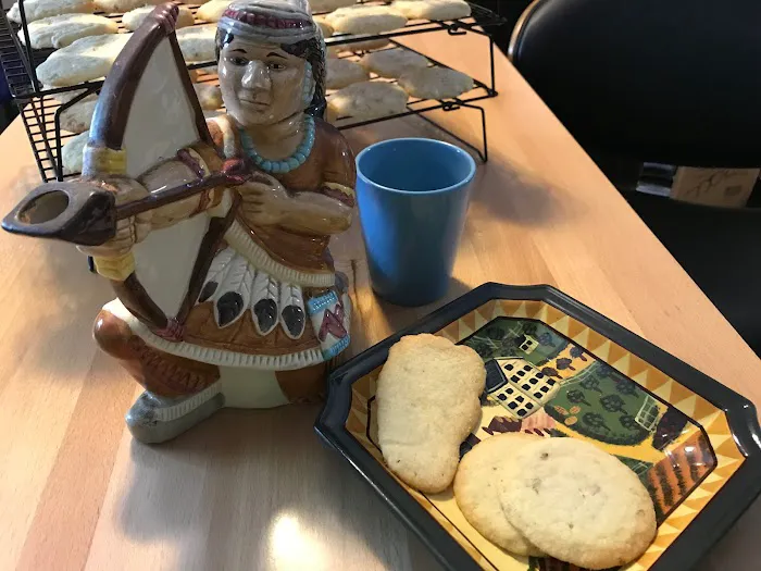 Loblolly Molly - pine needle cookies and tea, Georgia! Picture 8