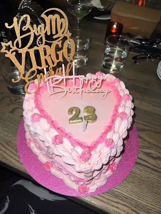 Pooh's Cake Creations Picture 5