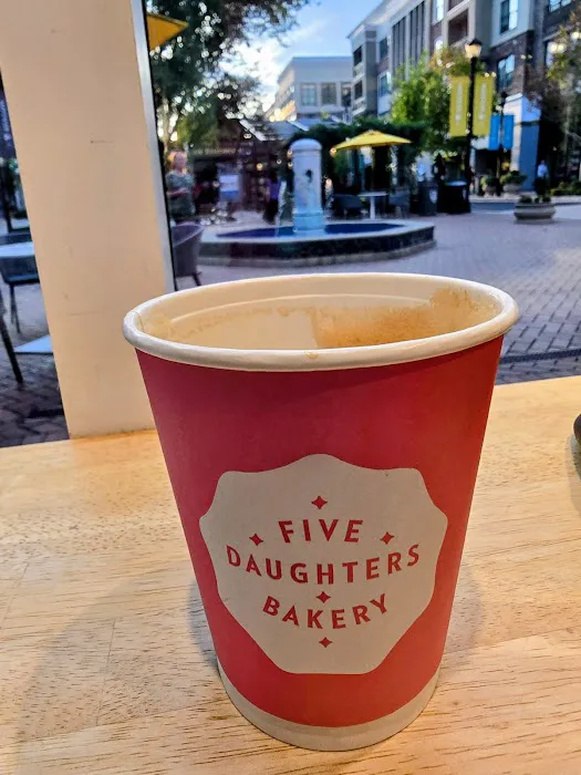 Five Daughters Bakery | Avalon Picture 10